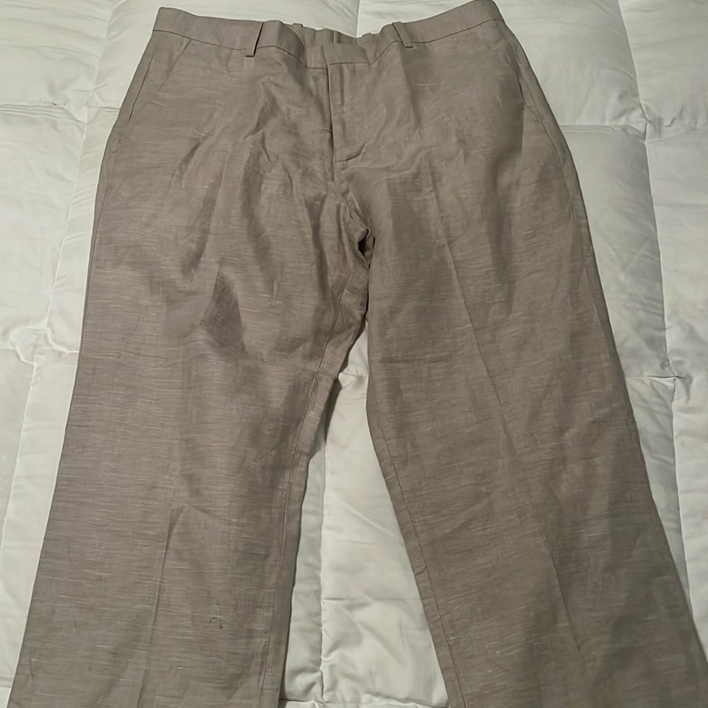 Men’s Perry Ellis linen and cotton, blend pants, 34 length
